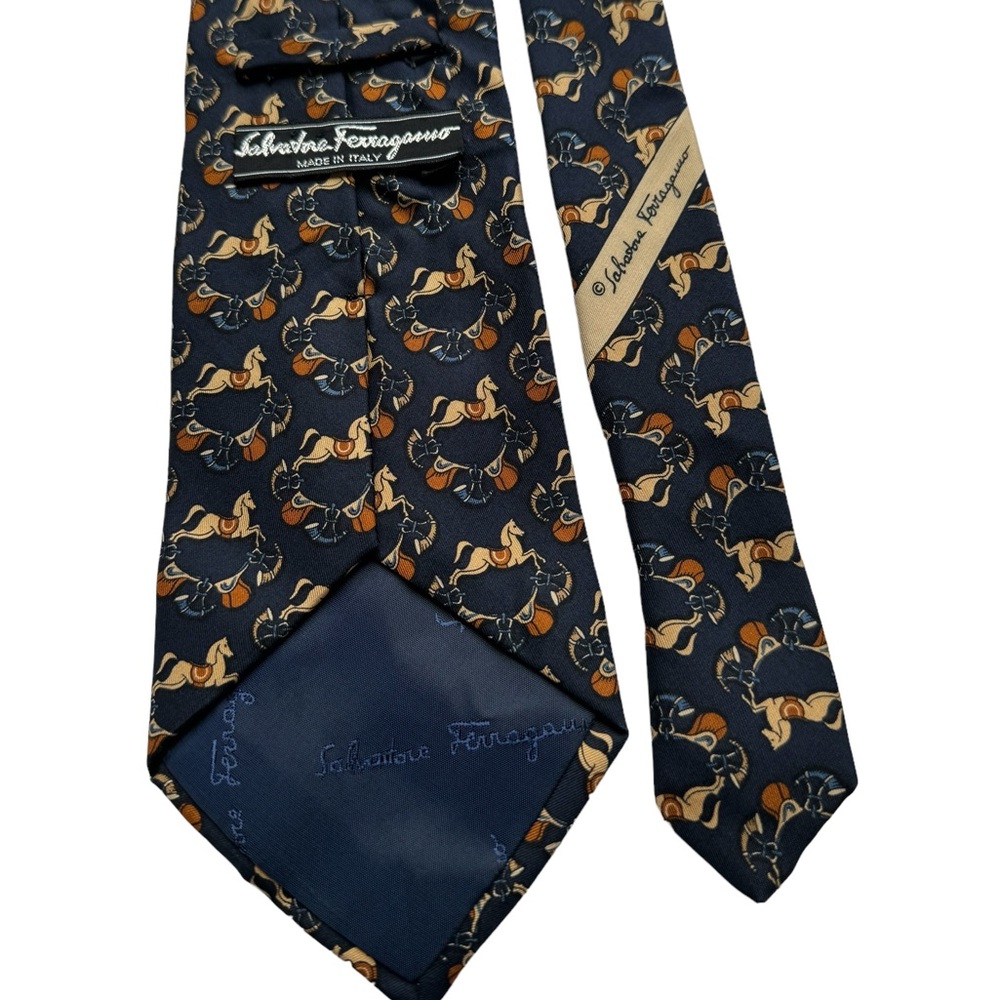 FERRAGAMO MEN’S NECK TIE 💯%SILK